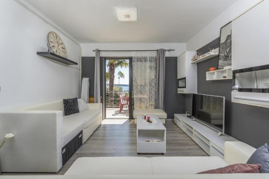 Apartment Zak Novigrad Istria Eksteriør bilde